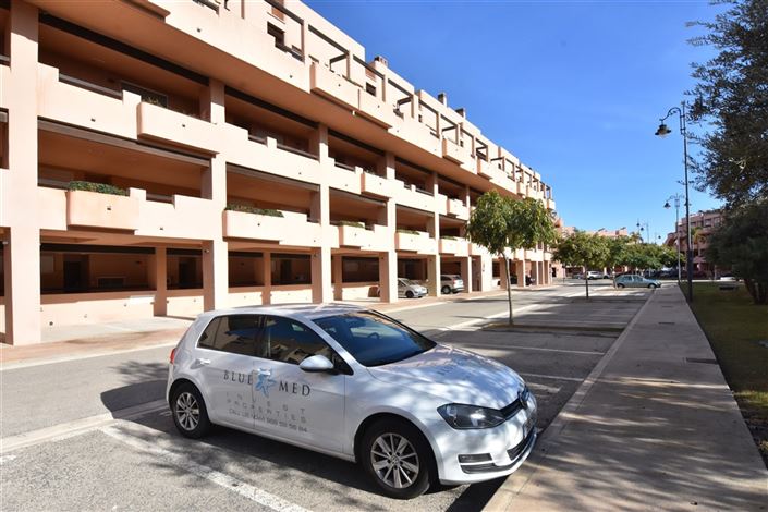 Image No.24-2 Bed Apartment for sale