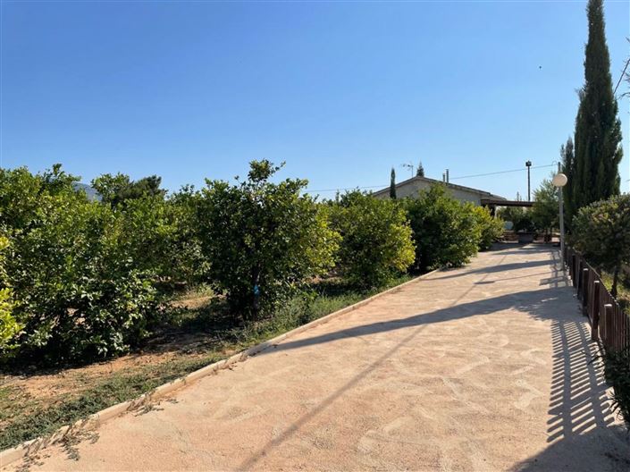 Image No.3-2 Bed Country House for sale