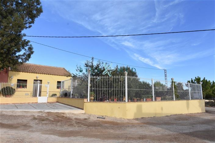 Image No.4-3 Bed Villa for sale