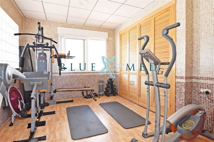 Image No.10-5 Bed Villa for sale