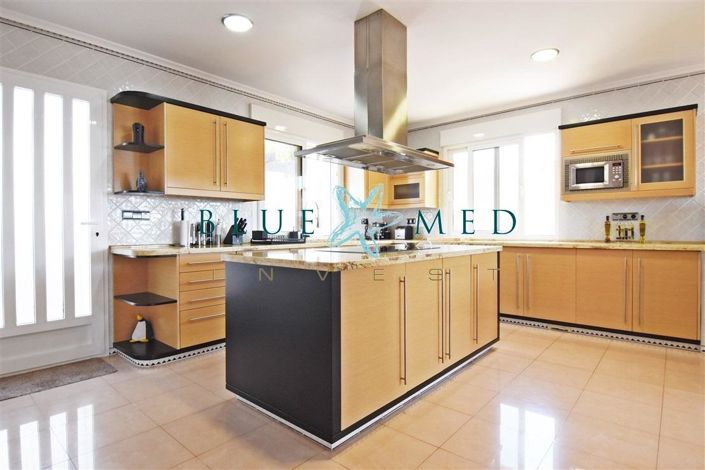 Image No.15-5 Bed Villa for sale