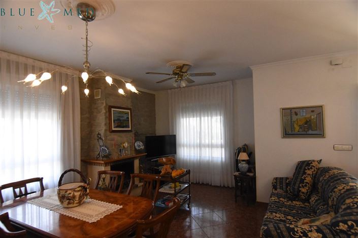 Image No.12-3 Bed Villa for sale