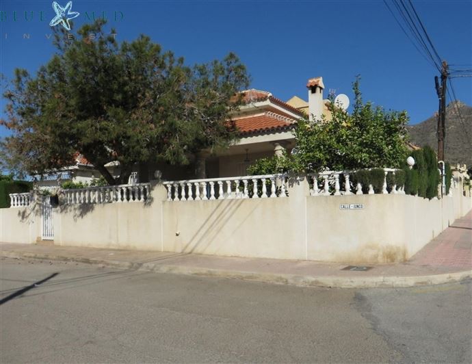 Image No.5-3 Bed Villa for sale
