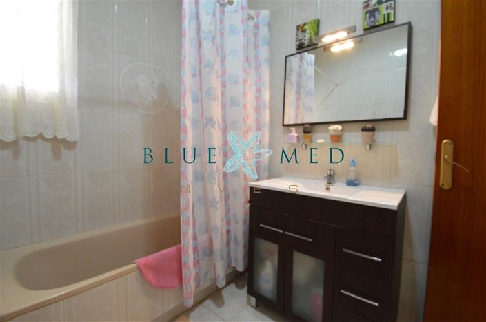 Image No.25-6 Bed Villa for sale