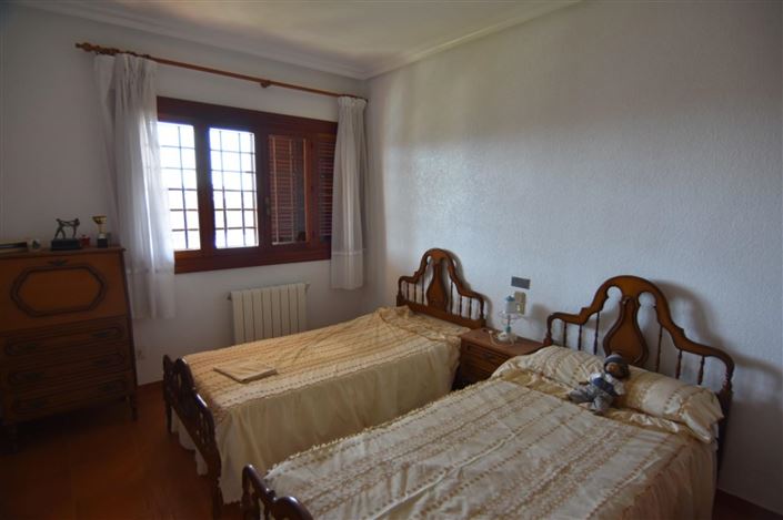 Image No.14-5 Bed Villa for sale