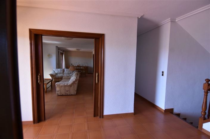 Image No.16-5 Bed Villa for sale