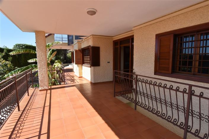 Image No.26-5 Bed Villa for sale