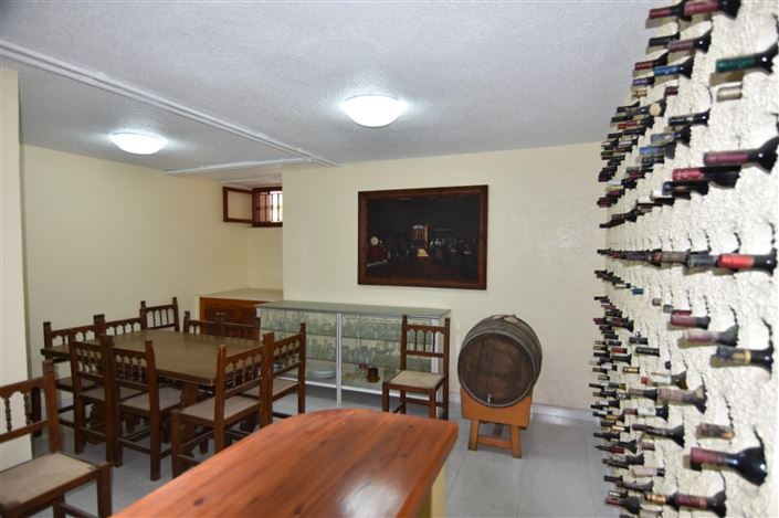 Image No.33-5 Bed Villa for sale