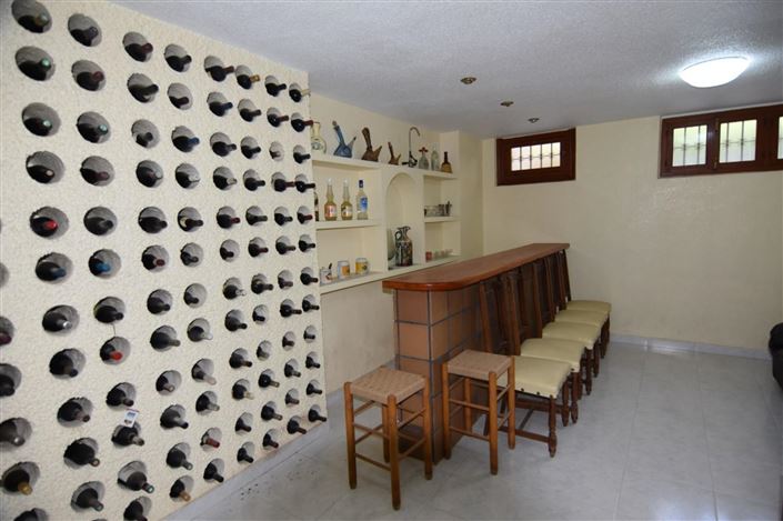 Image No.34-5 Bed Villa for sale