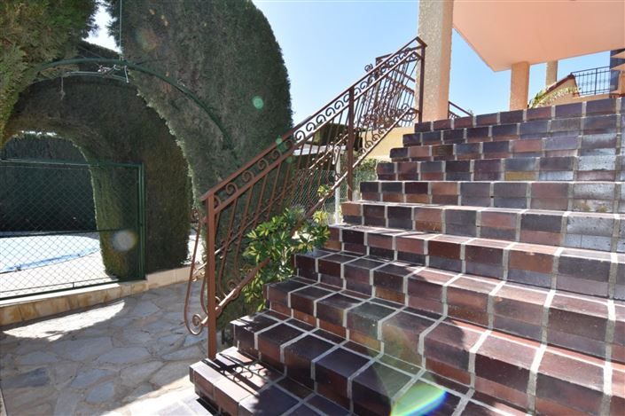 Image No.38-5 Bed Villa for sale