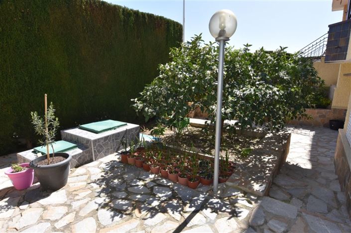 Image No.48-5 Bed Villa for sale