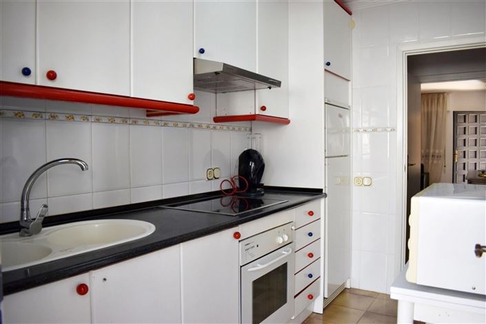 Image No.16-6 Bed Villa for sale