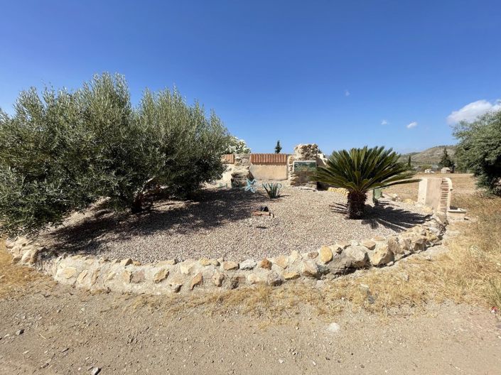 Image No.42-4 Bed Country House for sale