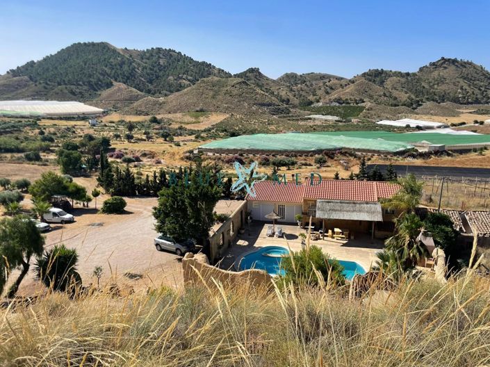 Image No.45-4 Bed Country House for sale