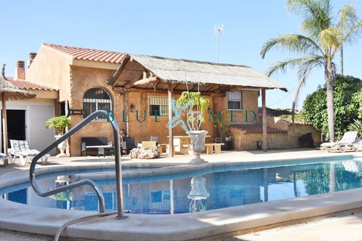 Image No.50-4 Bed Country House for sale