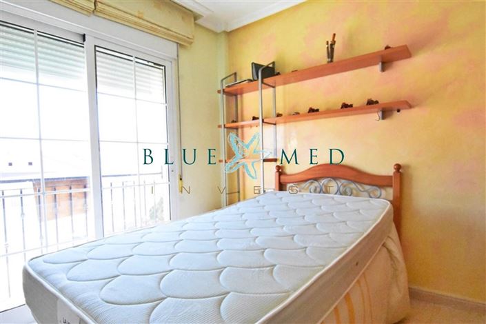 Image No.9-6 Bed Property for sale