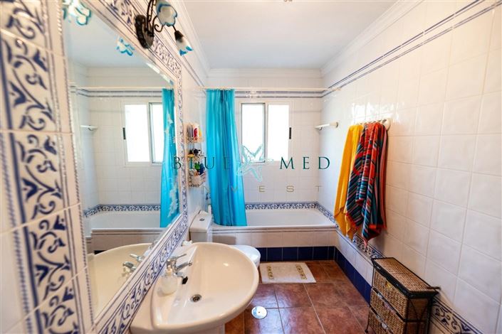 Image No.33-4 Bed Villa for sale