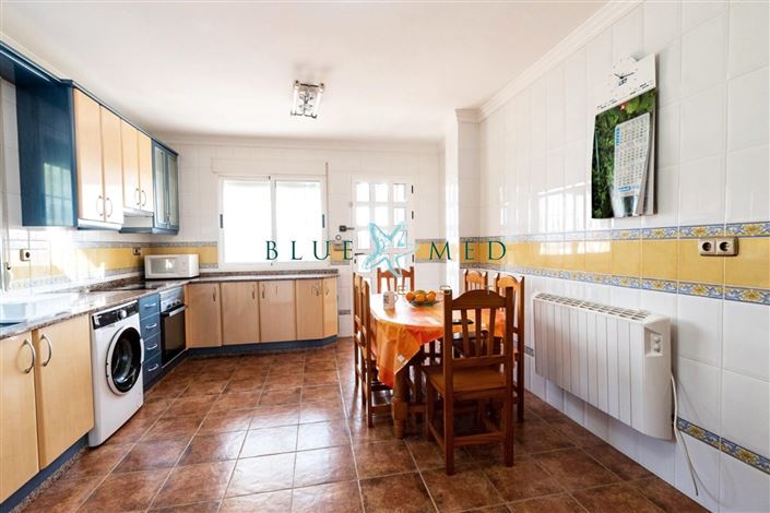 Image No.5-4 Bed Villa for sale