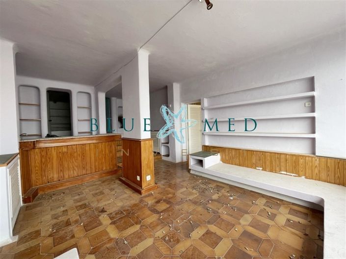 Image No.12-7 Bed Villa for sale