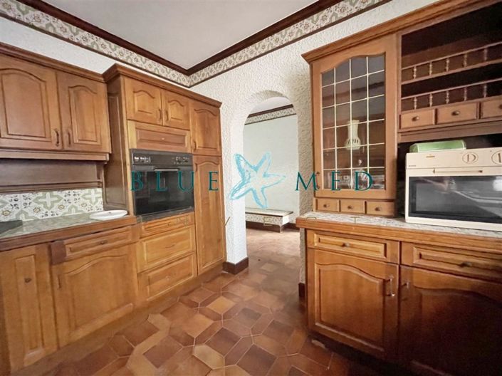 Image No.14-7 Bed Villa for sale