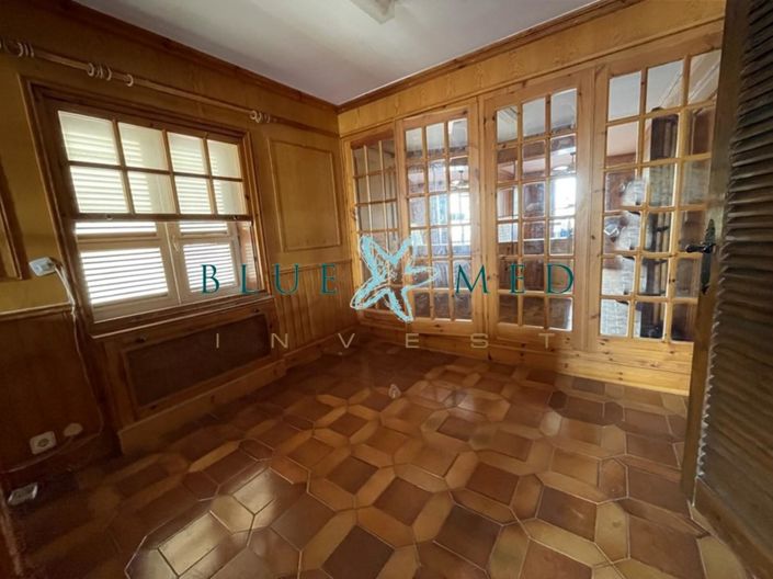 Image No.21-7 Bed Villa for sale