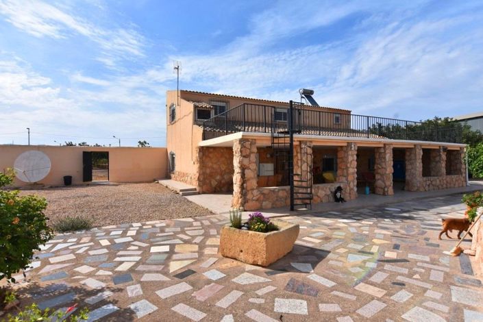 Image No.11-4 Bed Country House for sale