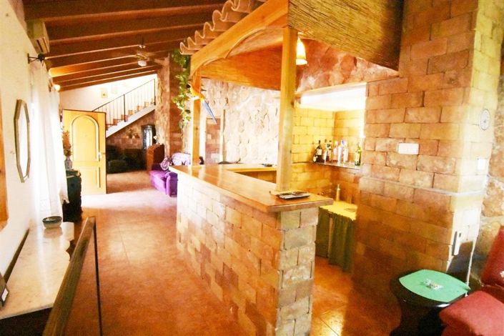 Image No.16-4 Bed Country House for sale