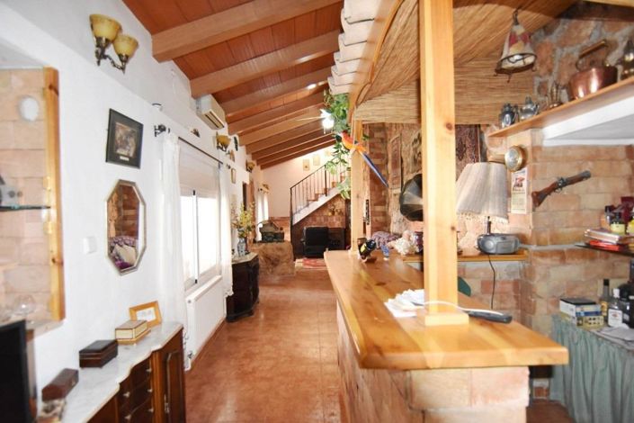Image No.19-4 Bed Country House for sale