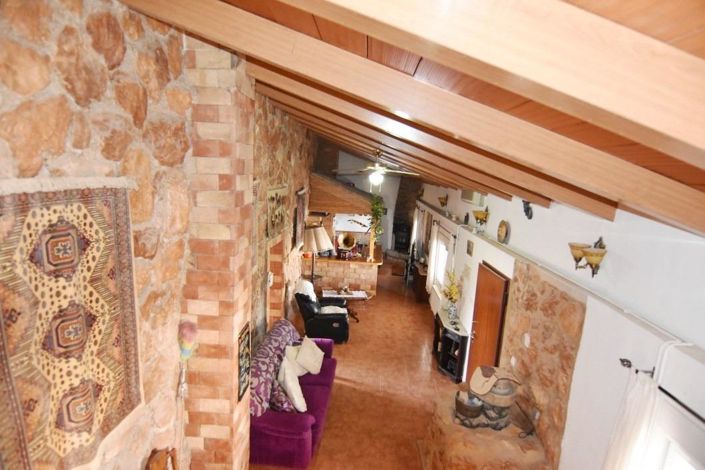 Image No.21-4 Bed Country House for sale