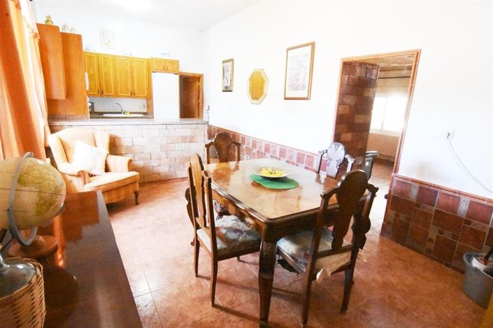 Image No.26-4 Bed Country House for sale