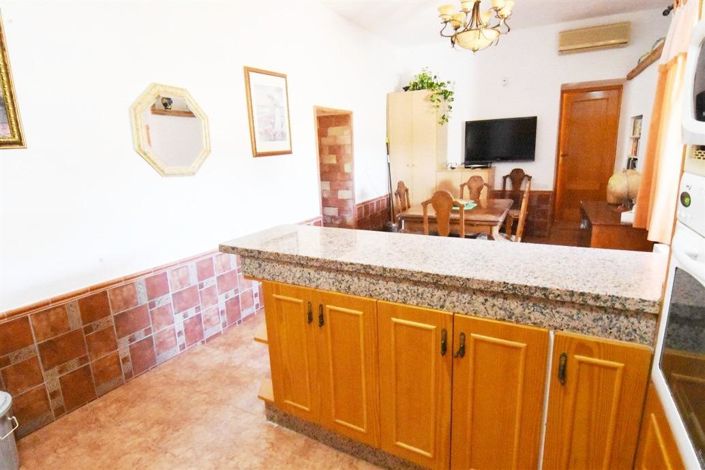 Image No.27-4 Bed Country House for sale