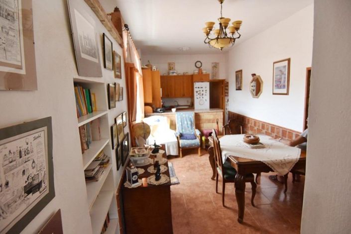 Image No.29-4 Bed Country House for sale