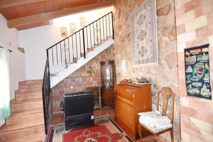 Image No.36-4 Bed Country House for sale