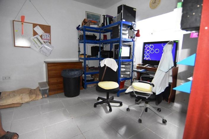 Image No.19-7 Bed Country House for sale