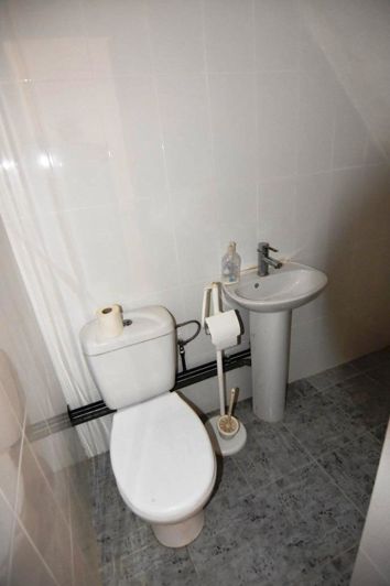 Image No.25-7 Bed Country House for sale