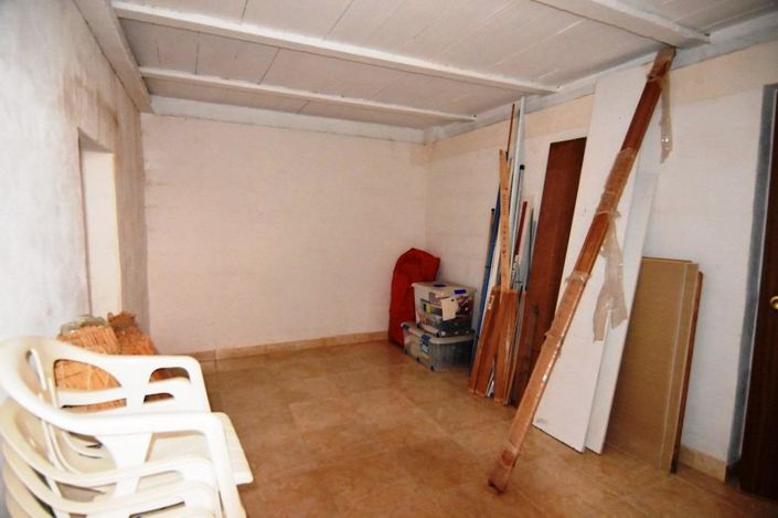 Image No.32-7 Bed Country House for sale