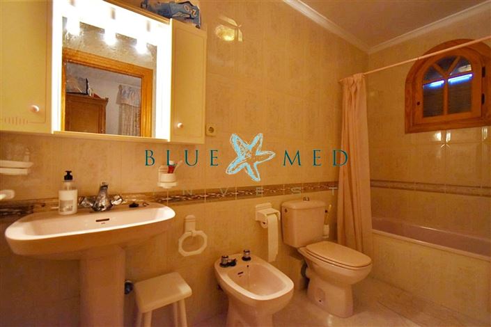 Image No.22-11 Bed Villa for sale