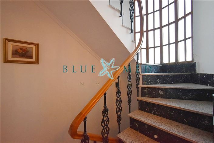 Image No.40-11 Bed Villa for sale