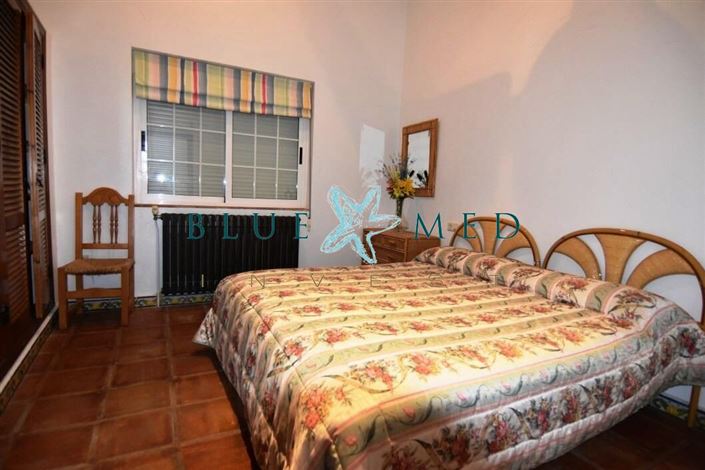 Image No.34-6 Bed Villa for sale