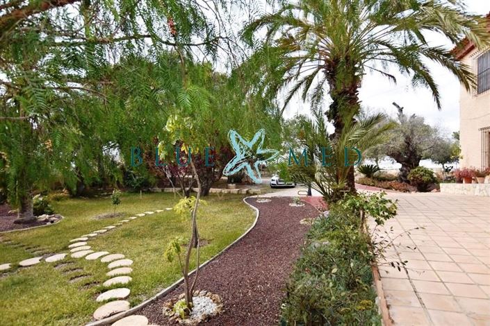 Image No.46-6 Bed Villa for sale