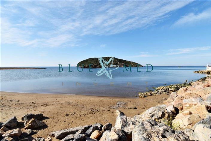 Image No.33-4 Bed Property for sale