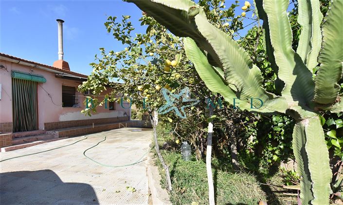 Image No.1-3 Bed Villa for sale
