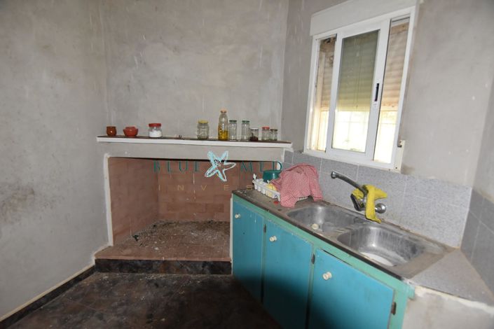 Image No.19-3 Bed Country House for sale