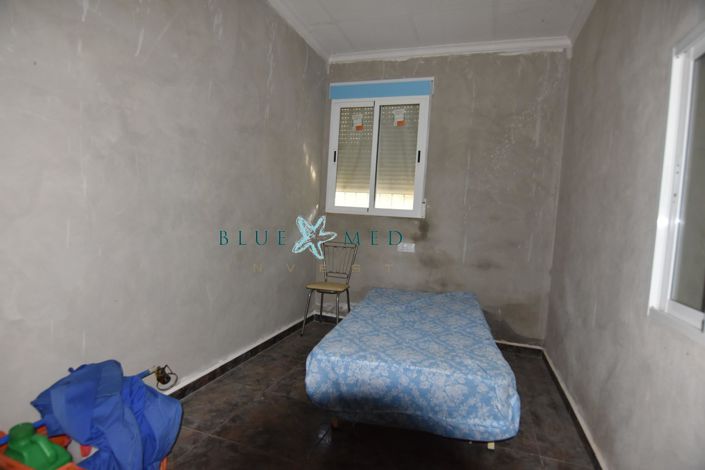 Image No.28-3 Bed Country House for sale