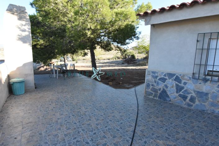 Image No.41-3 Bed Country House for sale