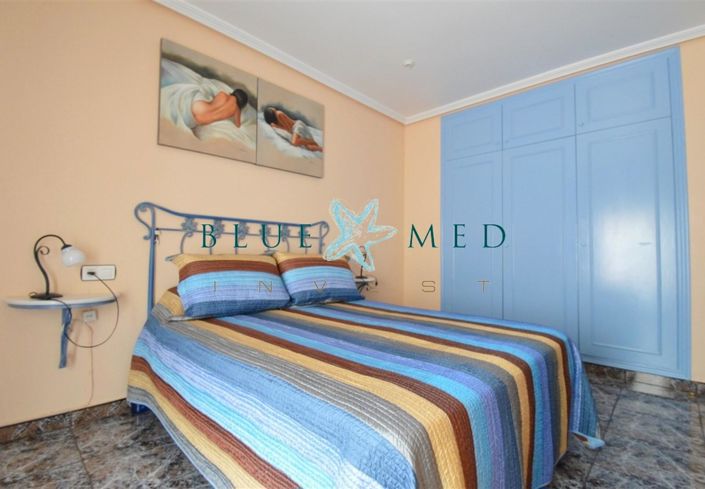 Image No.16-4 Bed Property for sale