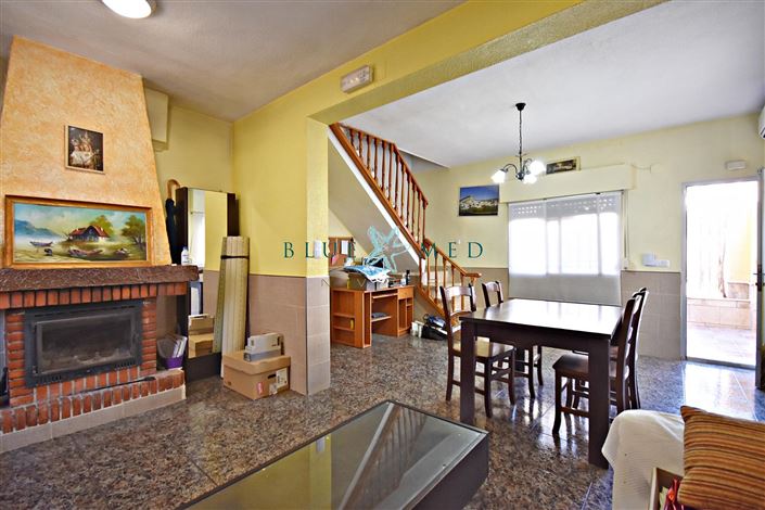 Image No.5-4 Bed Property for sale