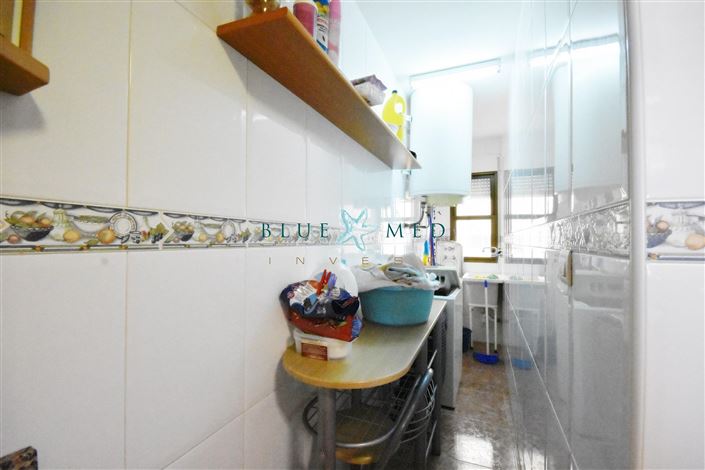 Image No.10-4 Bed Flat for sale