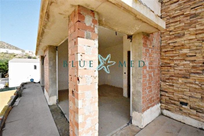 Image No.15-3 Bed Villa for sale