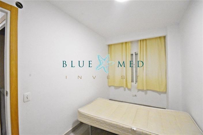 Image No.20-3 Bed Flat for sale